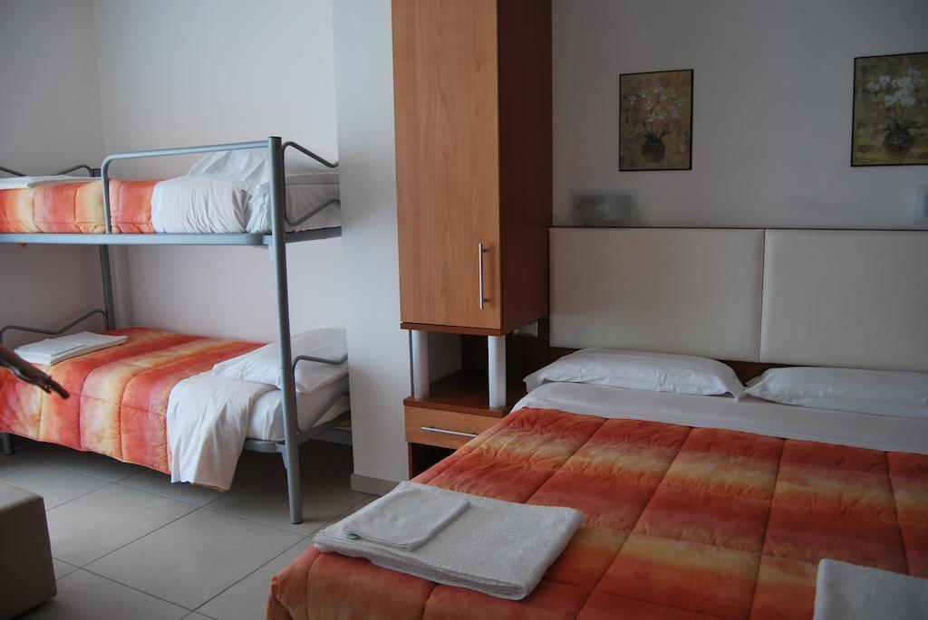 Hotel Europa Nereto Номер фото